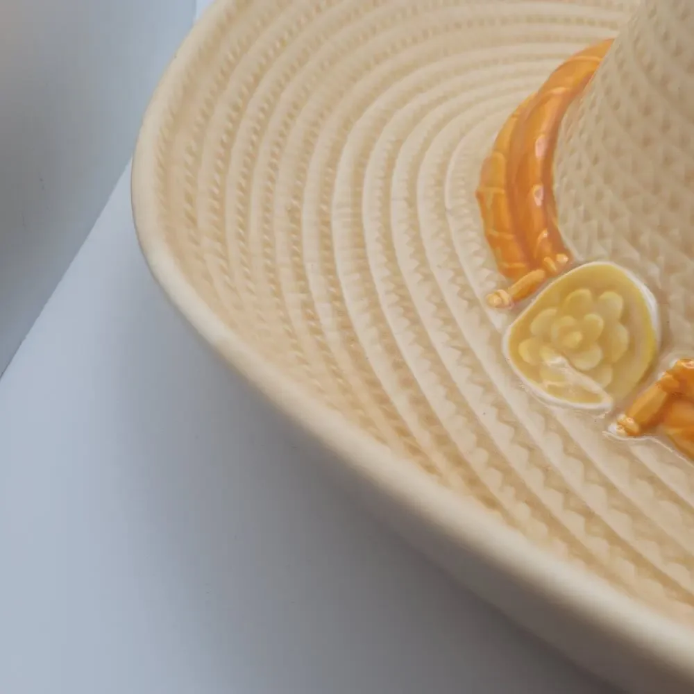 Vintage Metlox California USA Hat Sombrero Chip and Dip Dish MCM Cinco De Mayo
